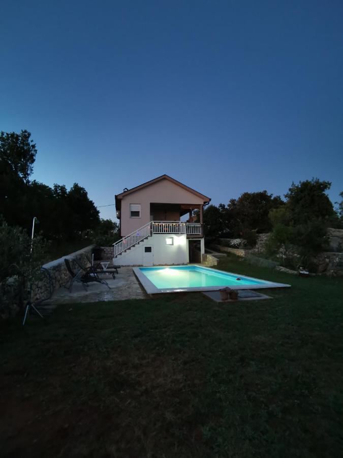 Apartman Selma Vinine Dış mekan fotoğraf